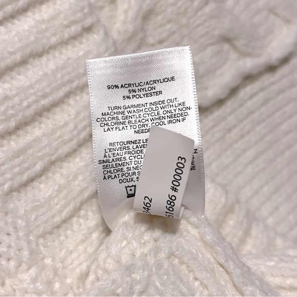 Express Sweater - Size XL - Picture 4 of 4